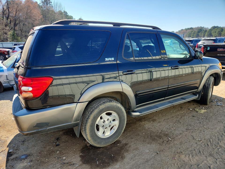 2004 Toyota Sequoia SR5