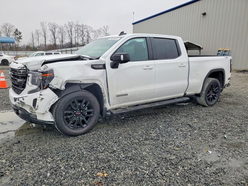 2022 GMC Sierra K1500 Elevation