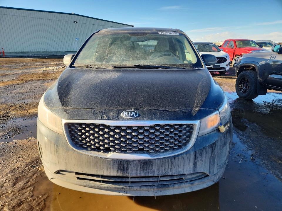 2018 KIA Sedona lx
