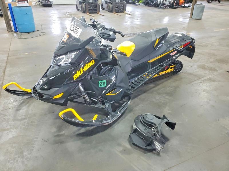 2014 Skidoo Renegade Adrenaline