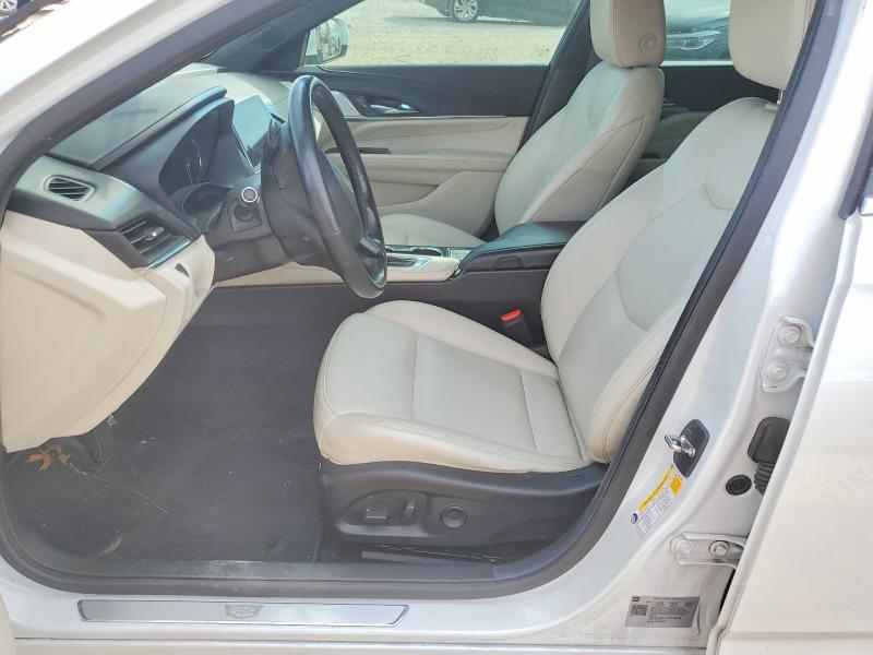 2022 Cadillac CT4 Luxury