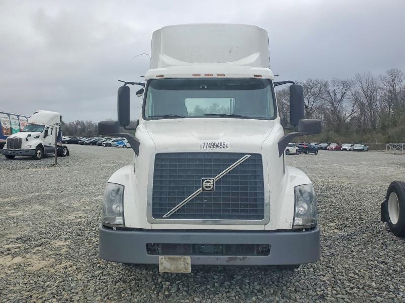 2017 Volvo Vnl Semi Truck