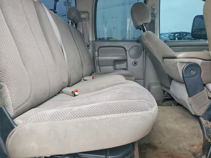 2005 Dodge RAM 2500 ST