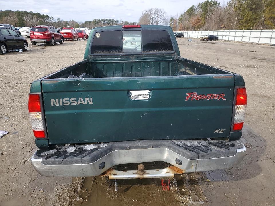 2000 Nissan Frontier XE