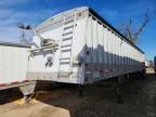 2010 Corn Husker Hopper Bottom Grain Trailer