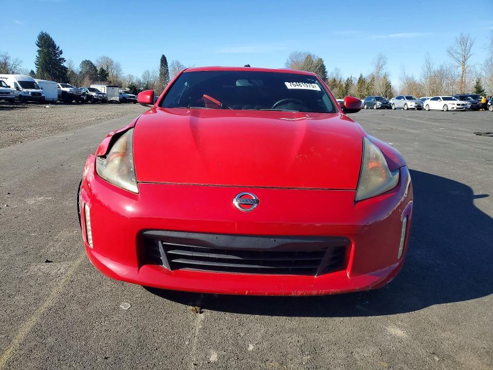 2014 Nissan 370z Base