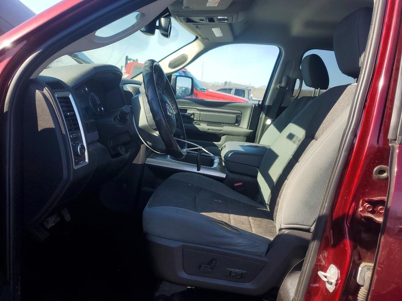 2017 Dodge RAM 1500 SLT