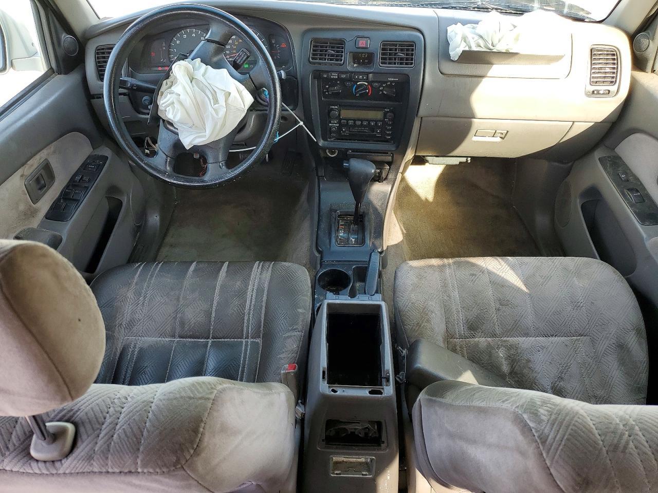 2002 Toyota 4runner SR5