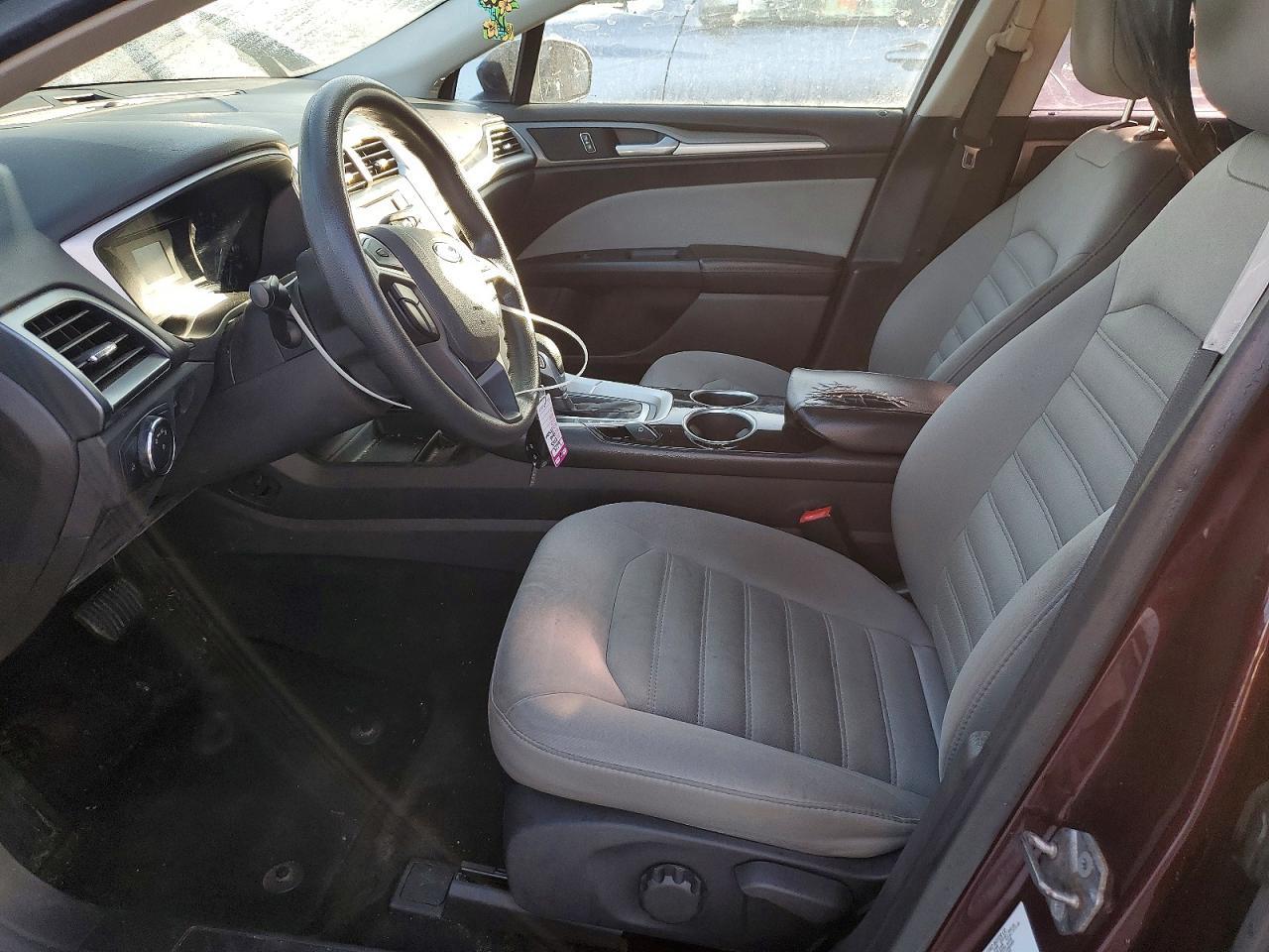 2013 Ford Fusion s
