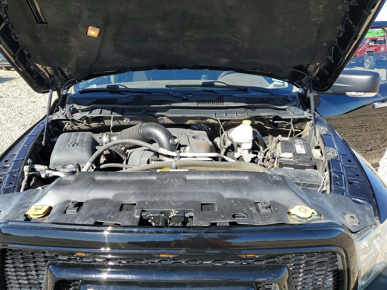 2015 Dodge Ram 1500 slt