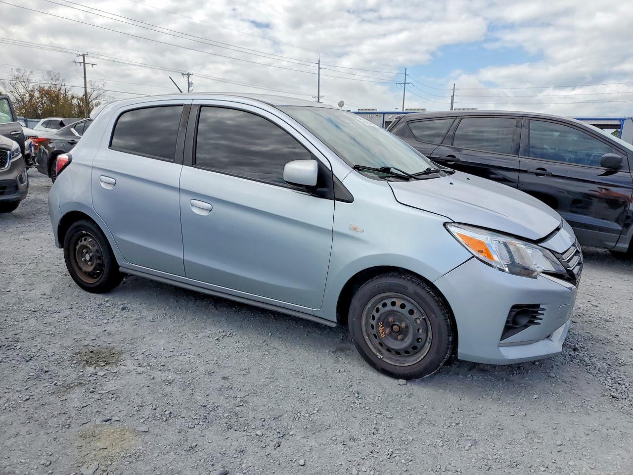 2021 Mitsubishi Mirage es