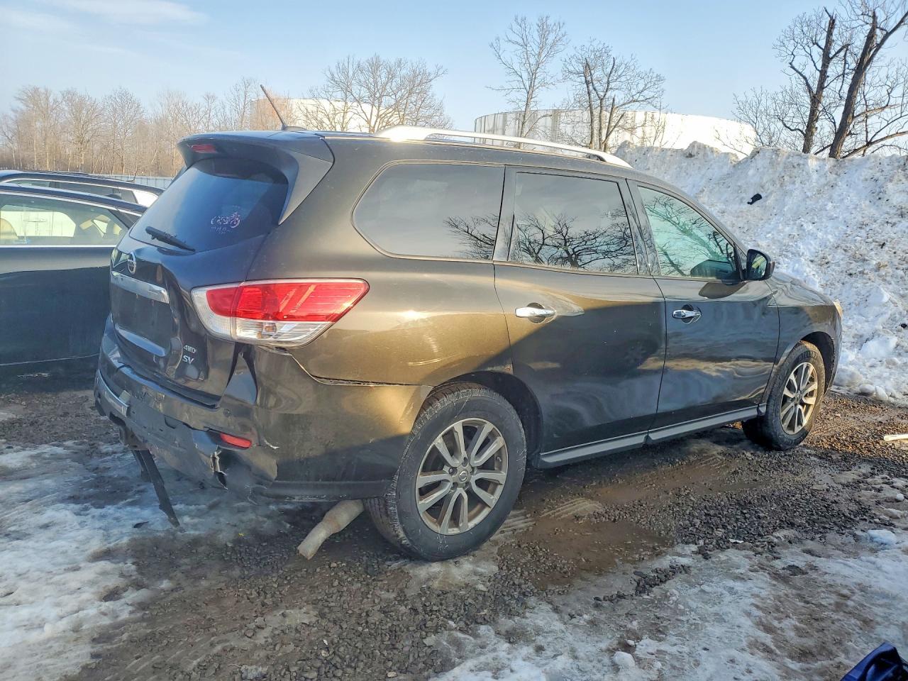 2015 Nissan Pathfinder s