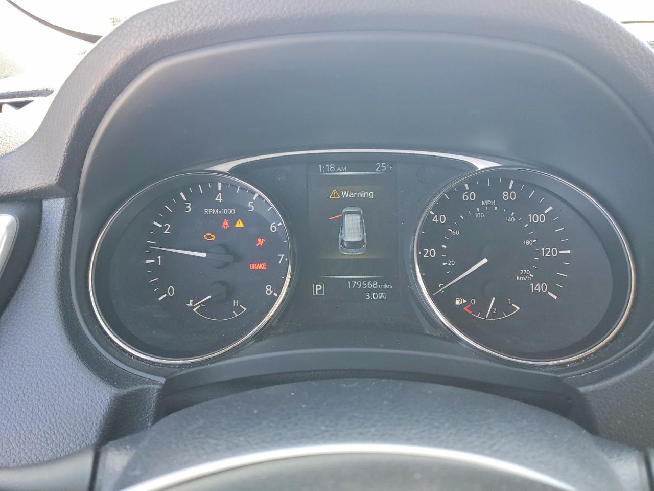 2016 Nissan Rogue sv