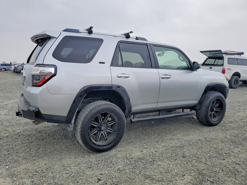 2019 Toyota 4runner SR5