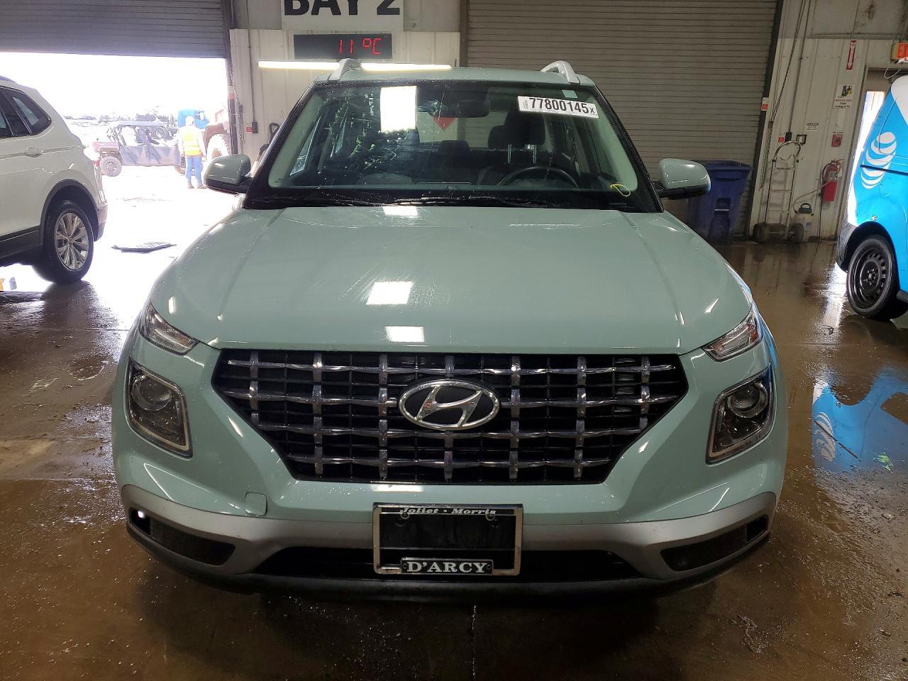 2025 Hyundai Venue sel