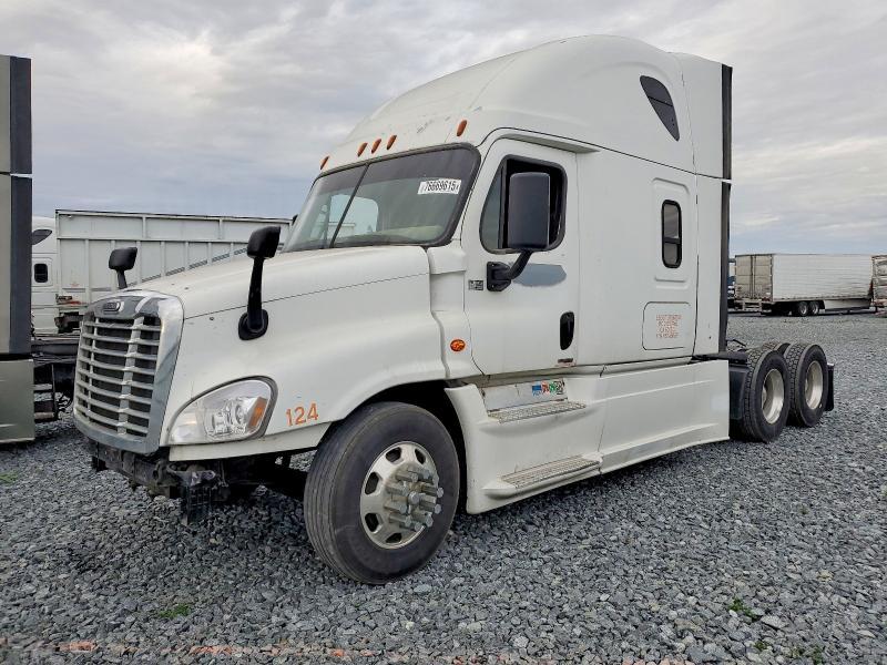 2017 Freightliner Cascadia 125 Semi Truck