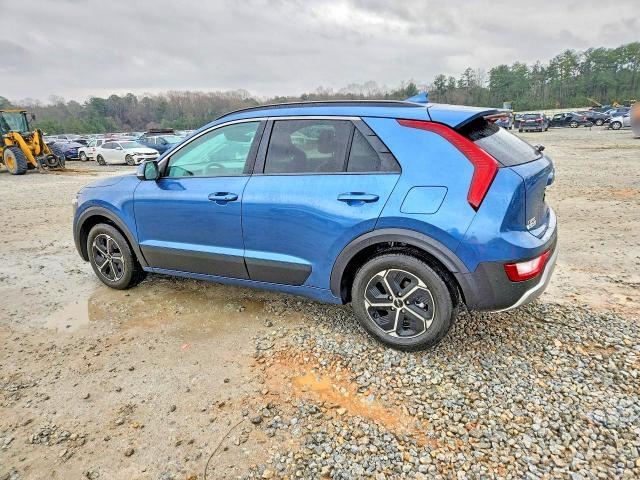 2025 KIA Niro ex