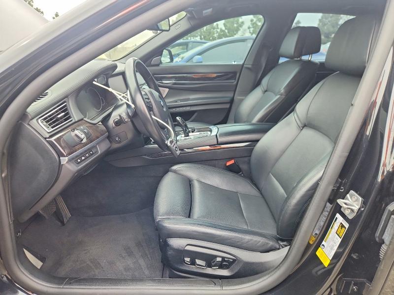 2015 BMW 750 i