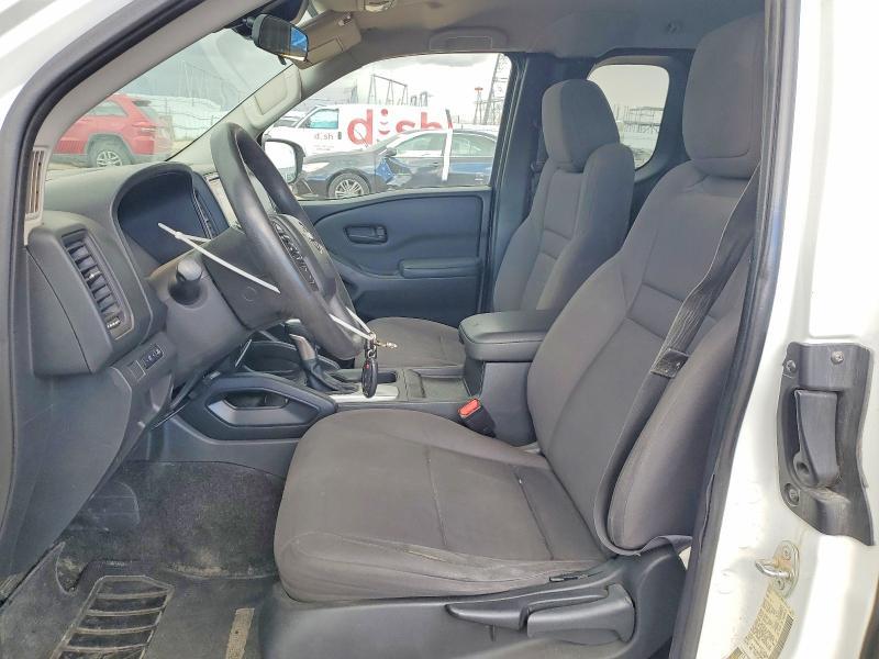 2022 Nissan Frontier s
