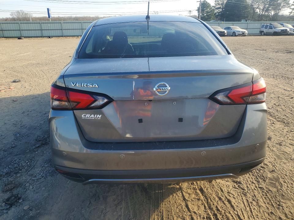 2021 Nissan Versa s