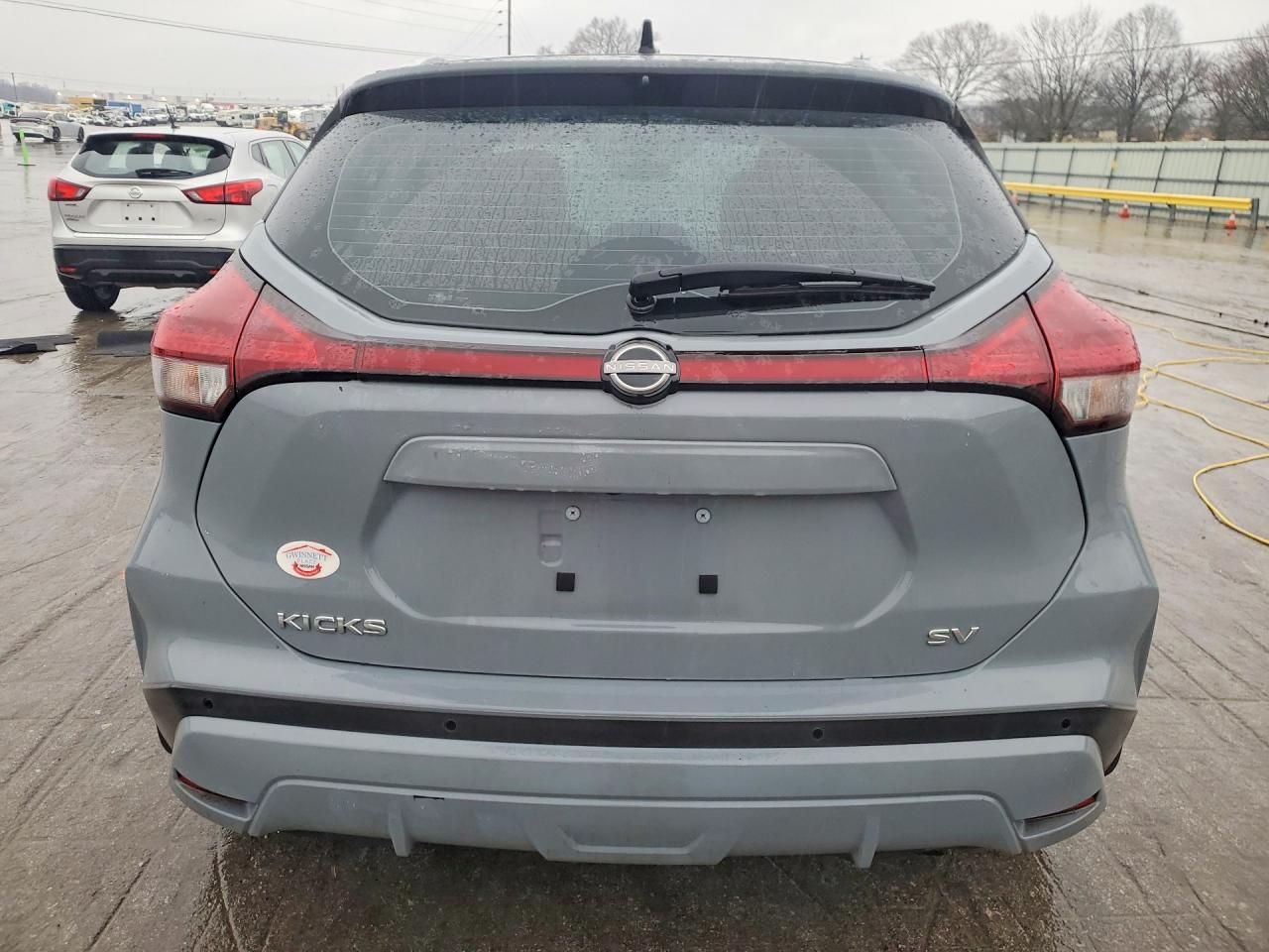 2022 Nissan Kicks sv