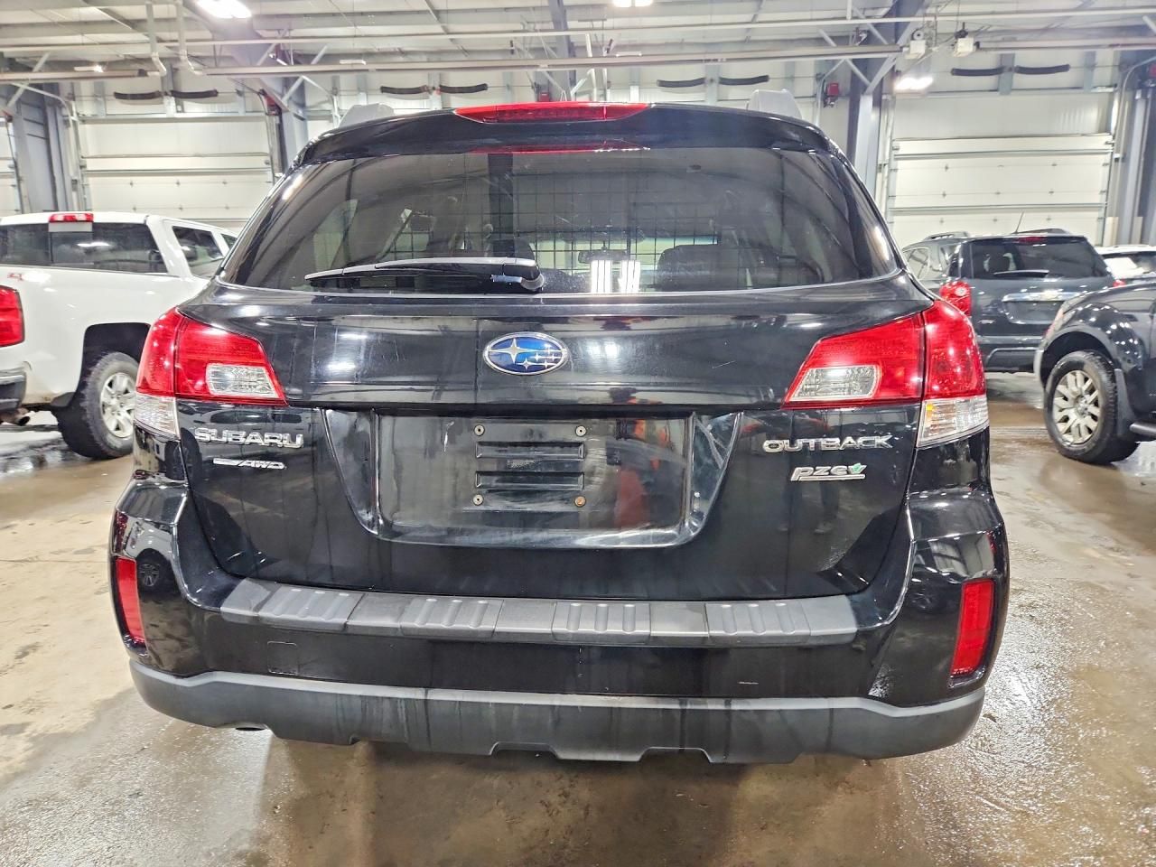 2013 Subaru Outback 2.5i Limited