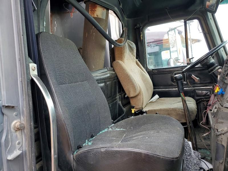 1996 Mack CL700 Dump Truck