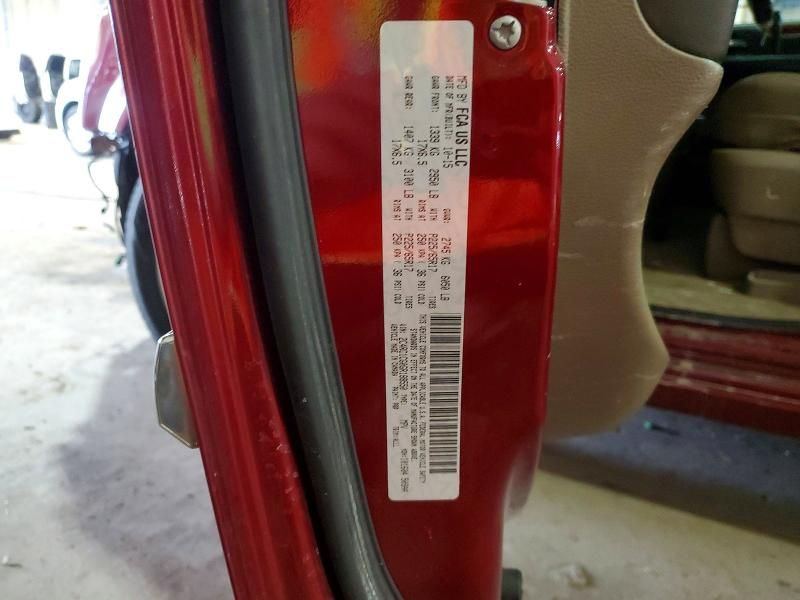 2016 Chrysler Town & Country Touring l