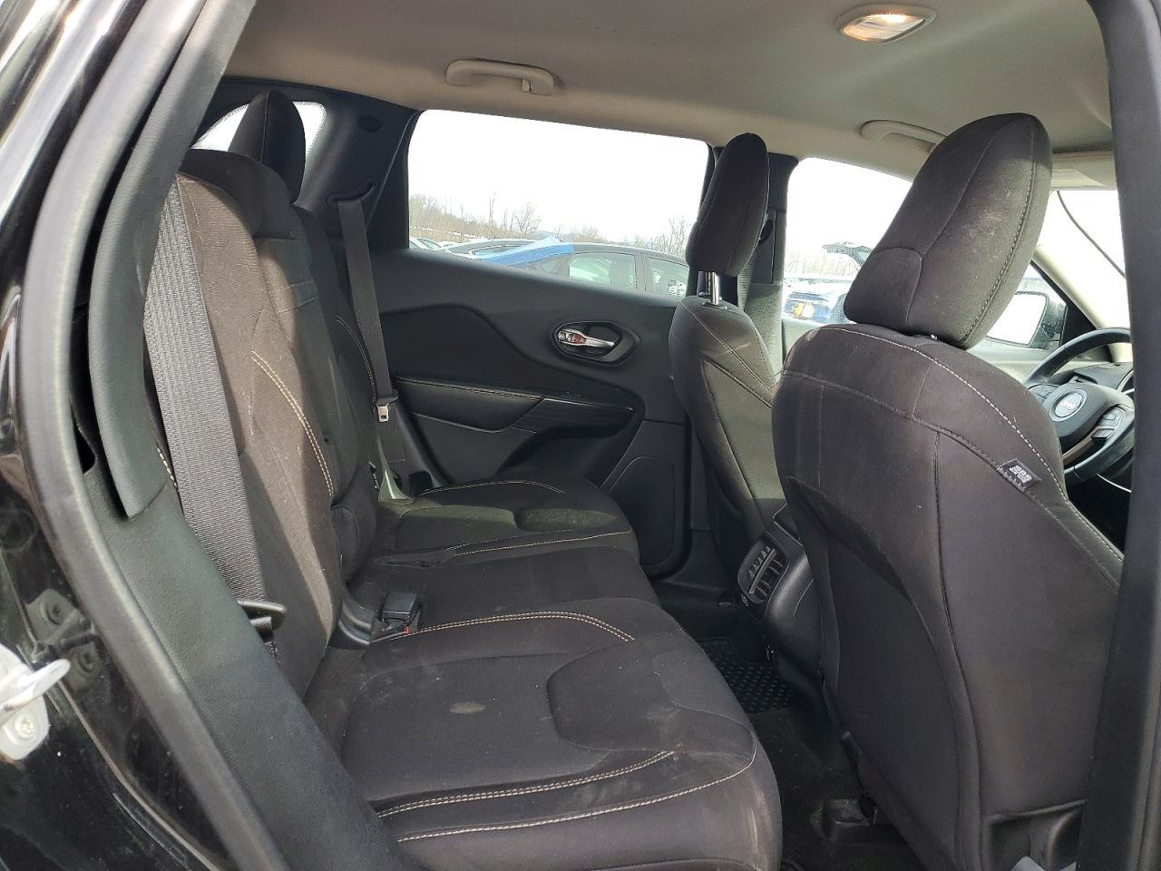 2016 Jeep Cherokee Latitude