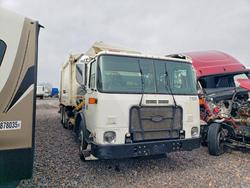 Autocar Llc Vehiculos salvage en venta: 2017 Autocar Llc Xpeditor Refuse Truck