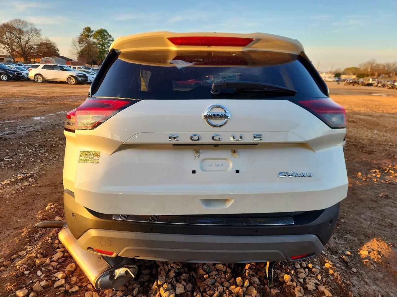 2021 Nissan Rogue sv