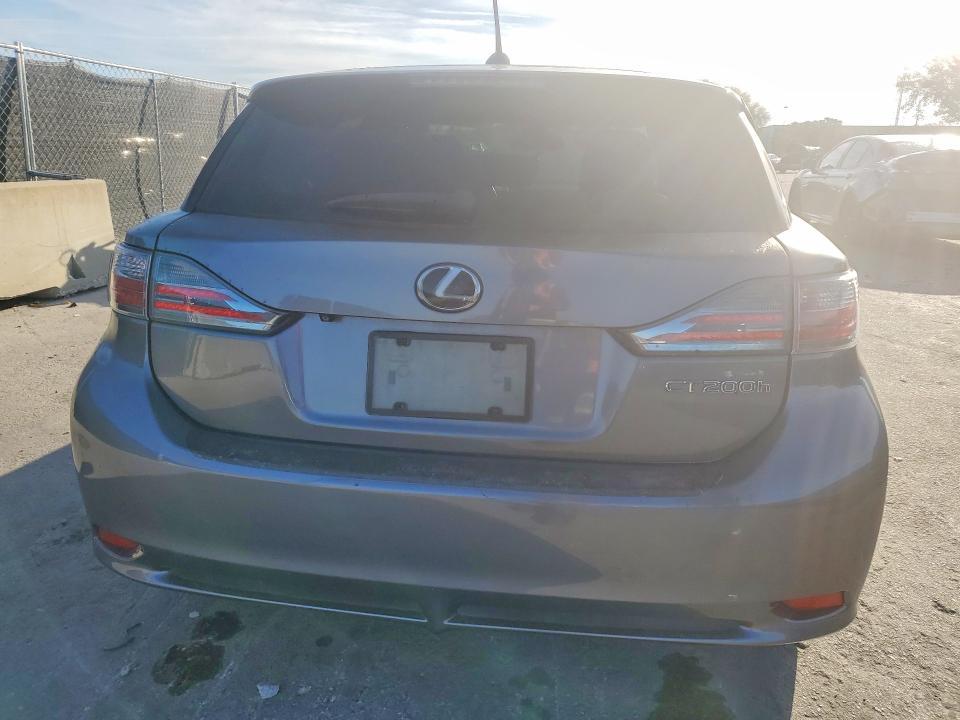 2013 Lexus Ct 200h Base