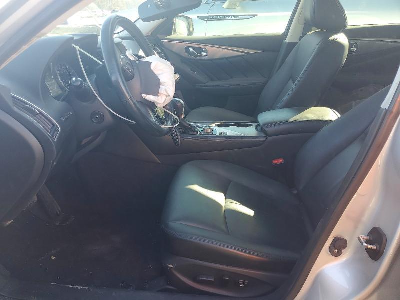 2016 Infiniti Q50 Premium