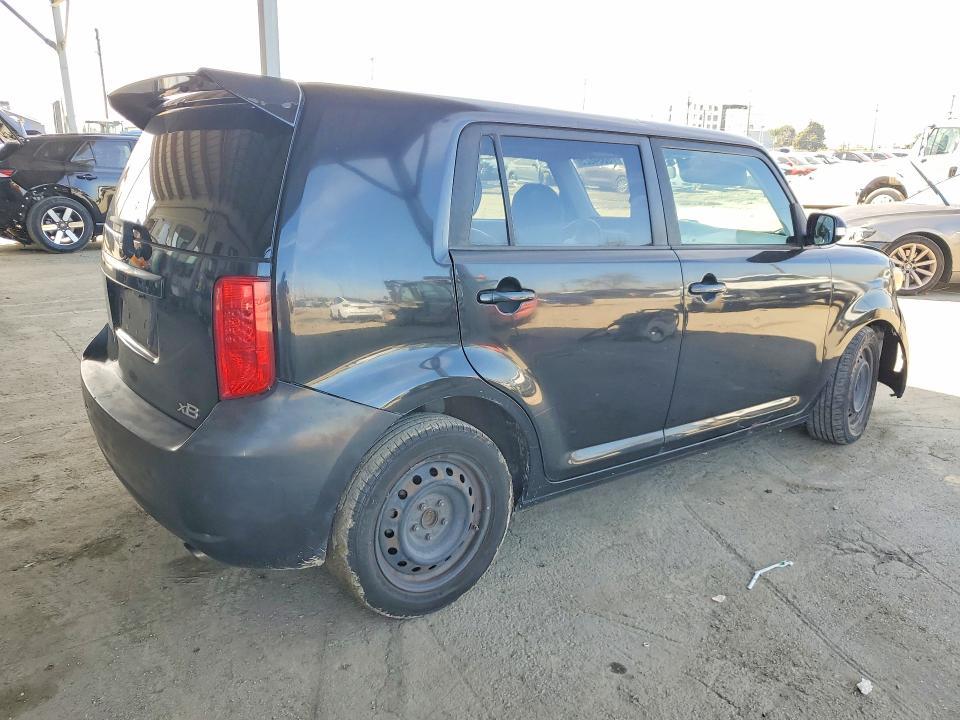 2008 Scion XB