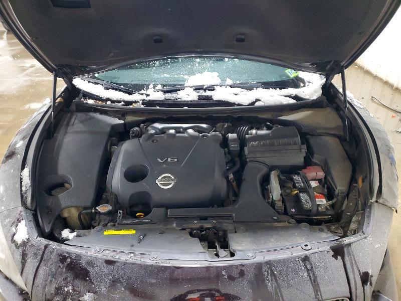 2010 Nissan Maxima s