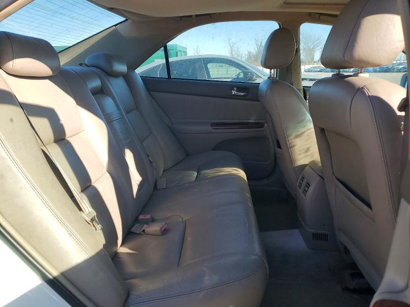 2003 Toyota Camry le