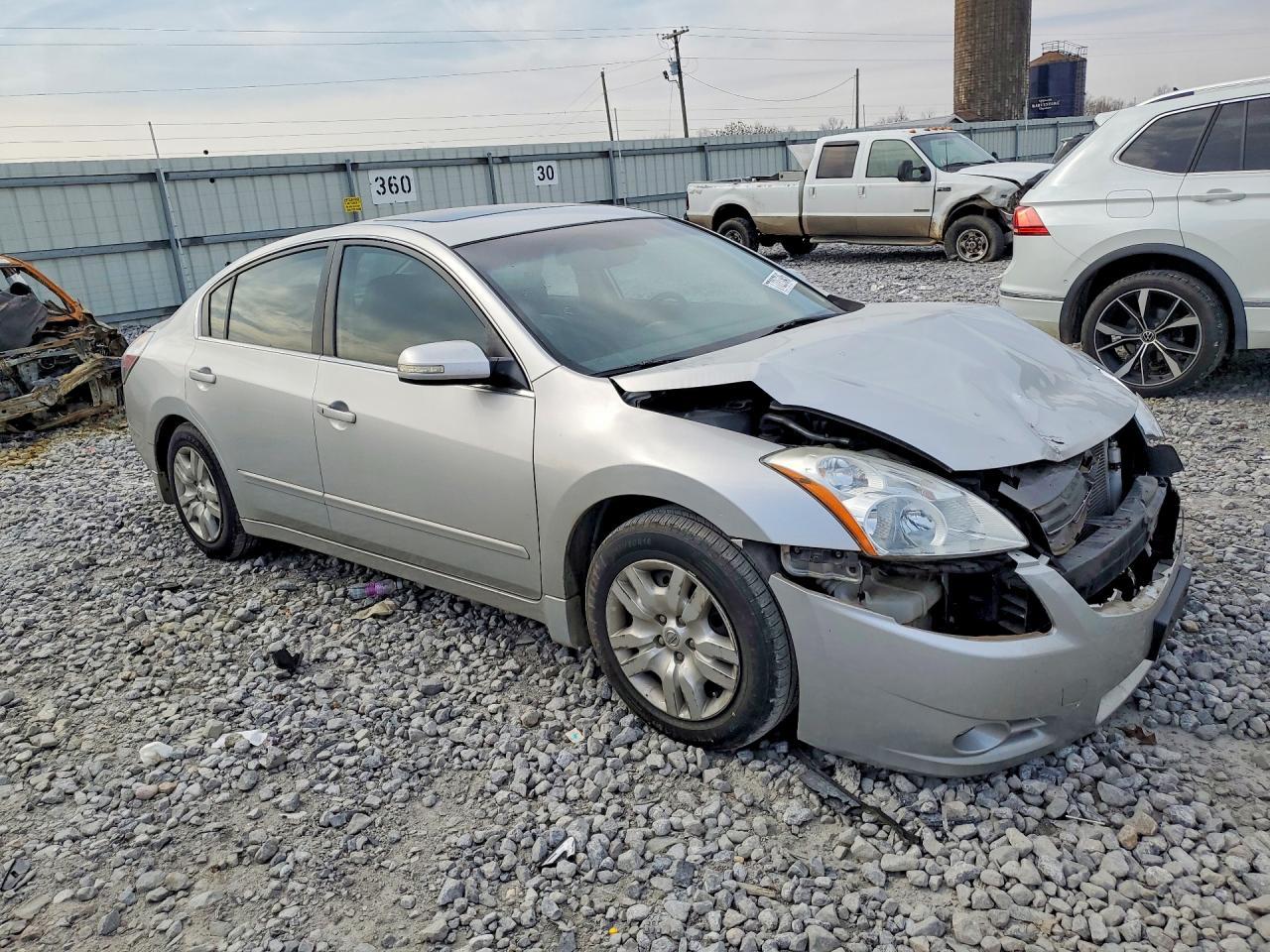 2010 Nissan Altima Base