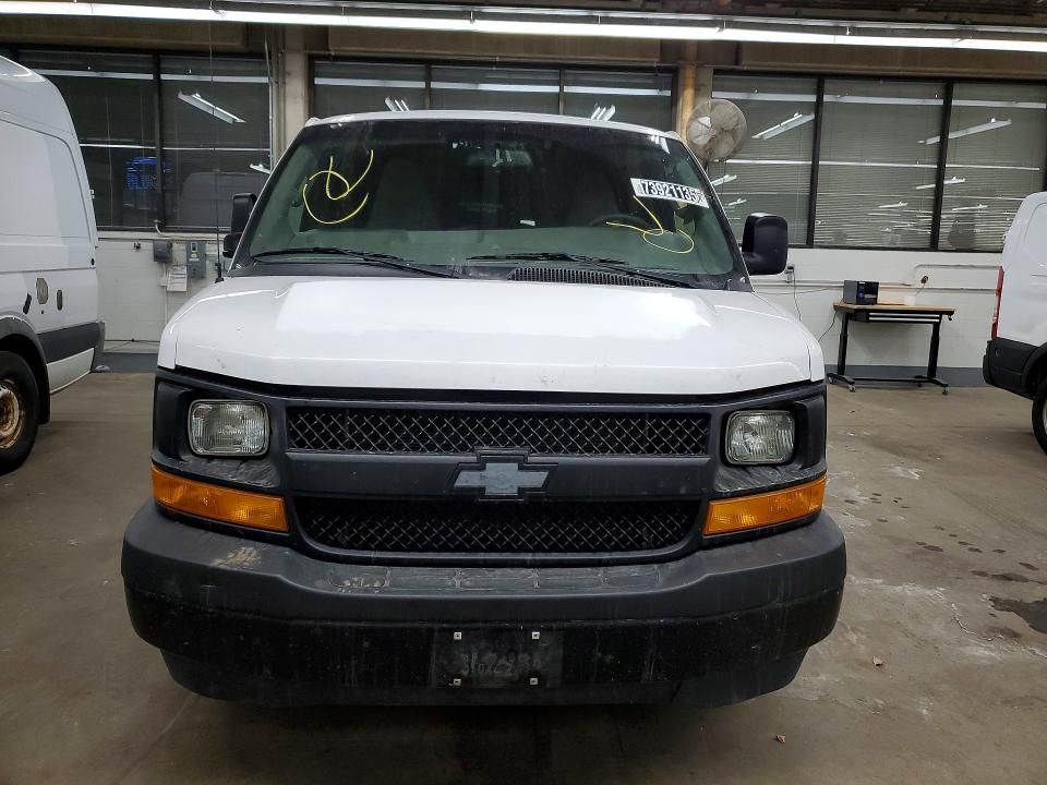 2017 Chevrolet Express G2500