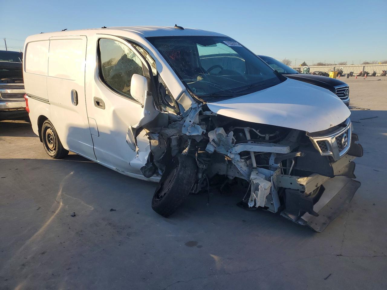 2020 Nissan NV200 SV