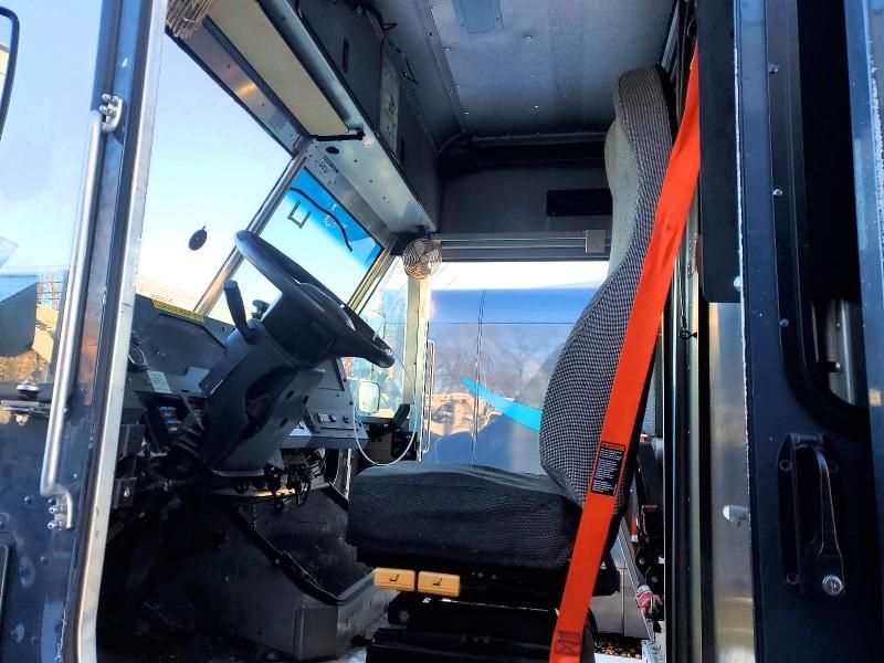 2020 Ford F59 Delivery Truck