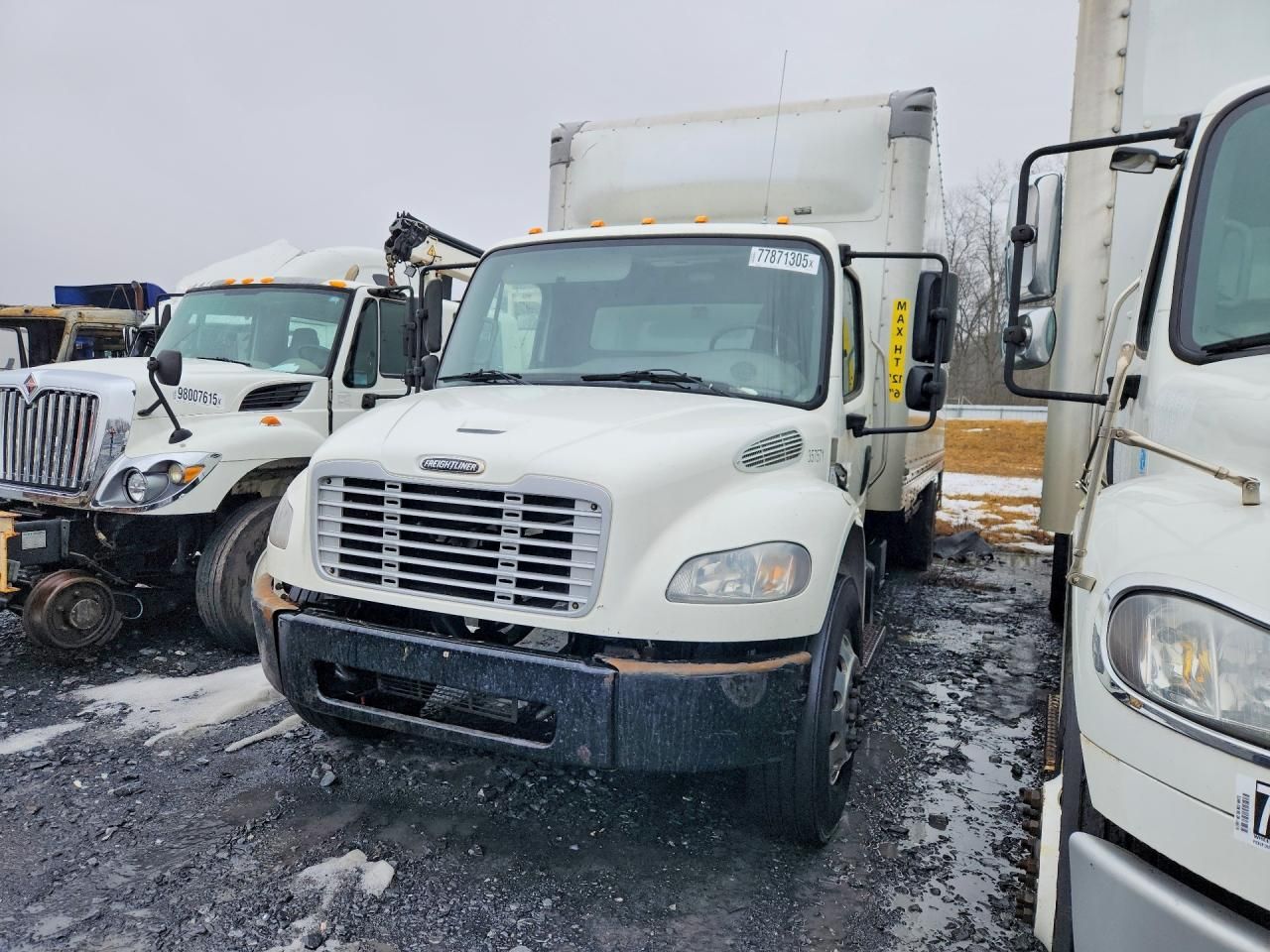 2020 Freightliner M2 106 MED-BOX Truck