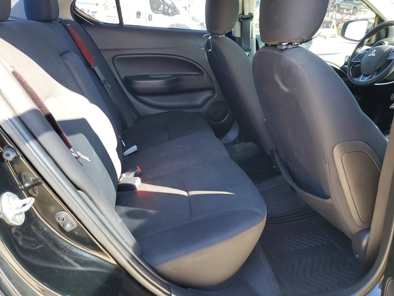 2018 Mitsubishi Mirage G4 es