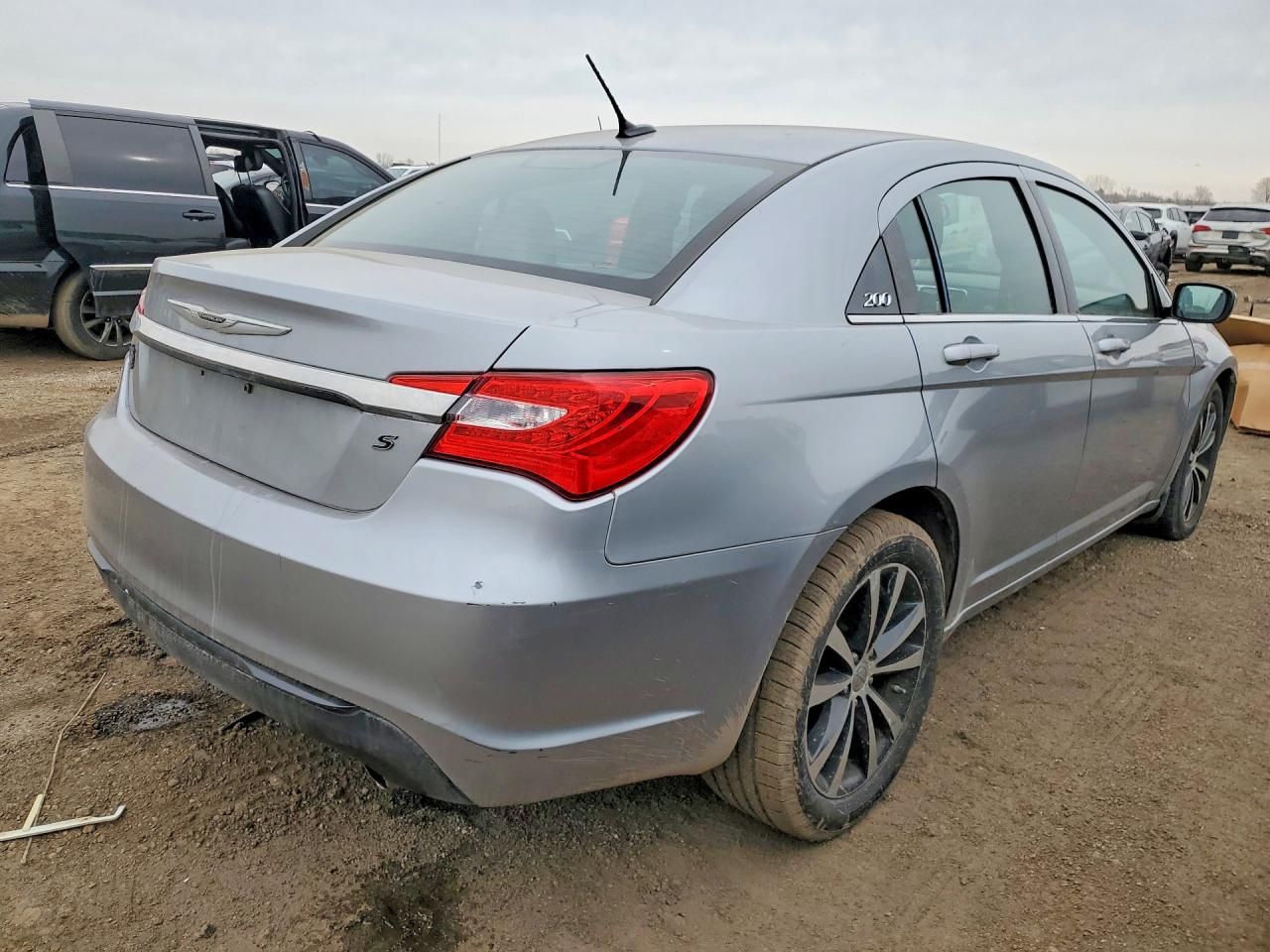 2013 Chrysler 200 Touring
