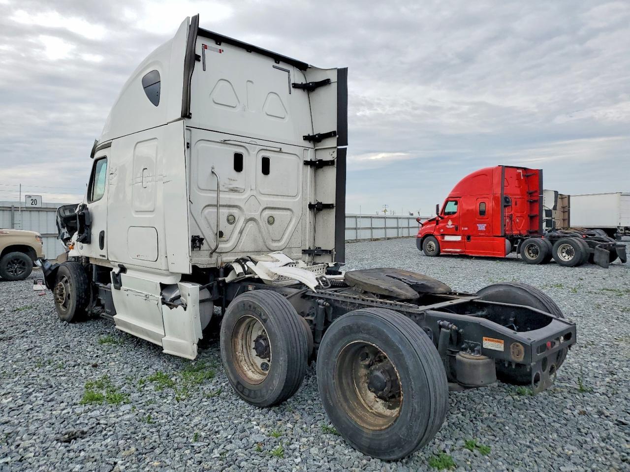 2017 Freigliner Cascadia 125