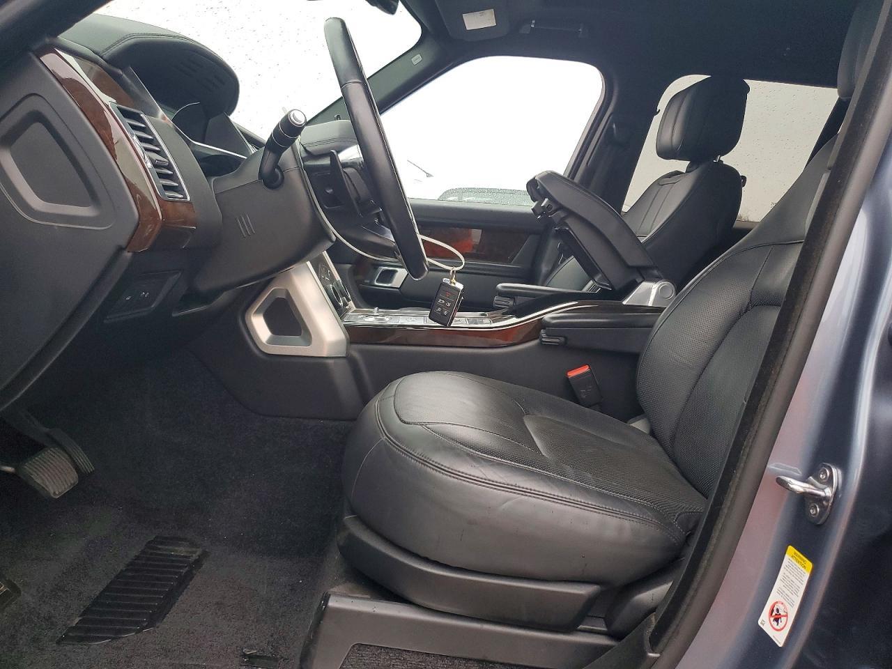 2020 Land Rover Range Rover hse