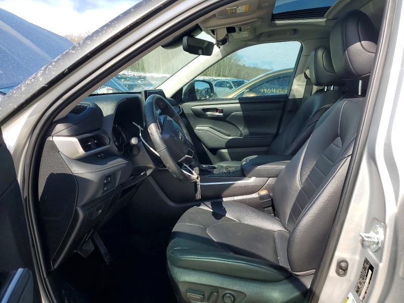 2023 Toyota Highlander xle