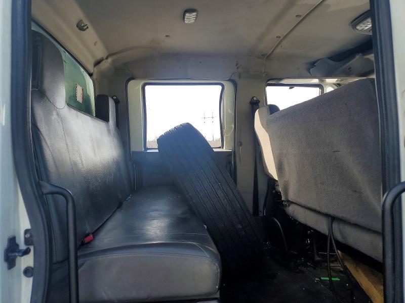 2017 International MA025 BOX Truck