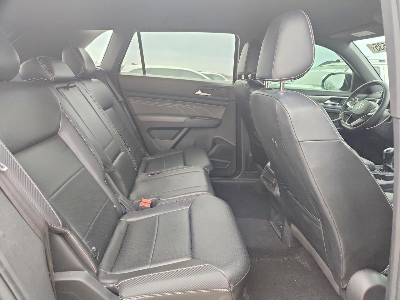 2021 Volkswagen Atlas Cross Sport se