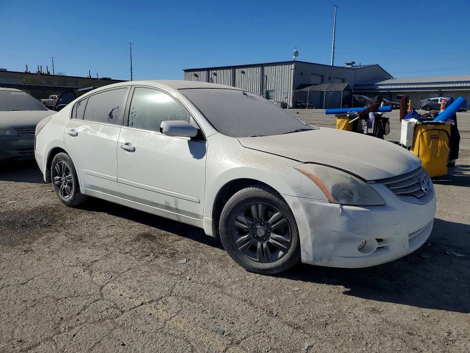 2012 Nissan Altima Base