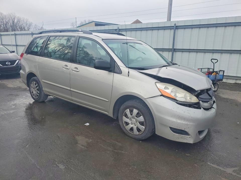 2009 Toyota Sienna ce
